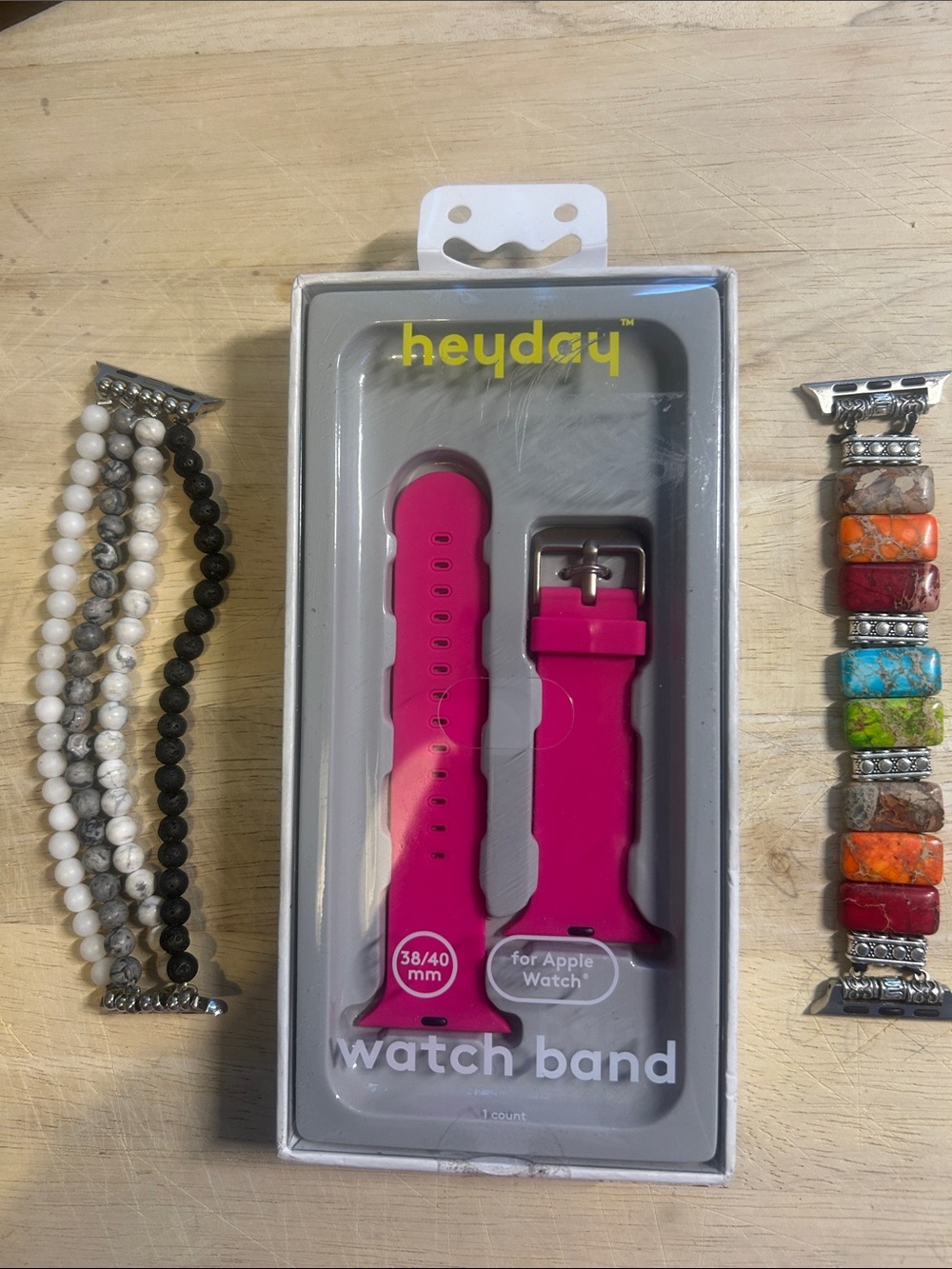 Lot of 3 apple Watch bands